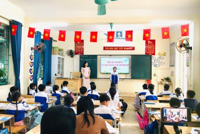 SINH HOẠT CHUYÊN MÔN THEO HƯỚNG NGHIÊN CỨU BÀI HỌC: ĐỔI MỚI & SÁNG TẠO TRONG MÔN TIẾNG VIỆT