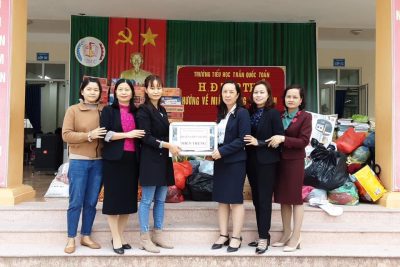 Thương người như thể thương thân